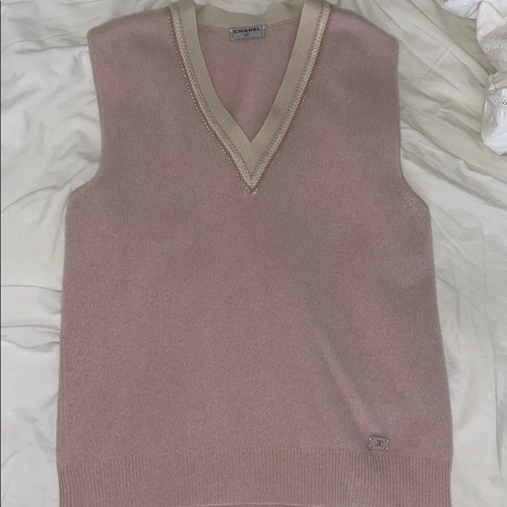 Chanel cashmere sweater vest